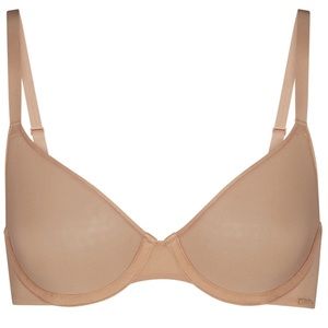 NEW WITH TAGS SKIMS WEIGHTLESS DEMI BRA SIZE 36C